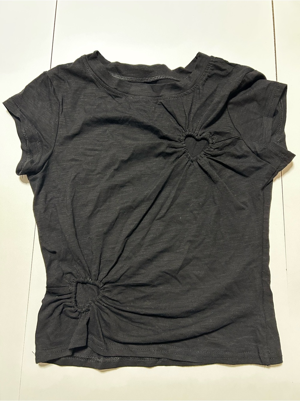 YesStyle Black Short Sleeve Tee with Heart Twist Details
